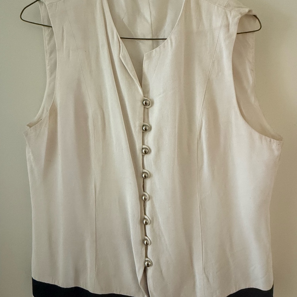 Savannah Cream and Black Button-Down Sleeveless Blouse